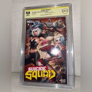 SUICIDE SQUAD #1 Comics Elite Exclusive A Signed  NATHAN SZERDY CBCS 9.8 Harley